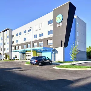 Hotel Tru By Hilton Airport